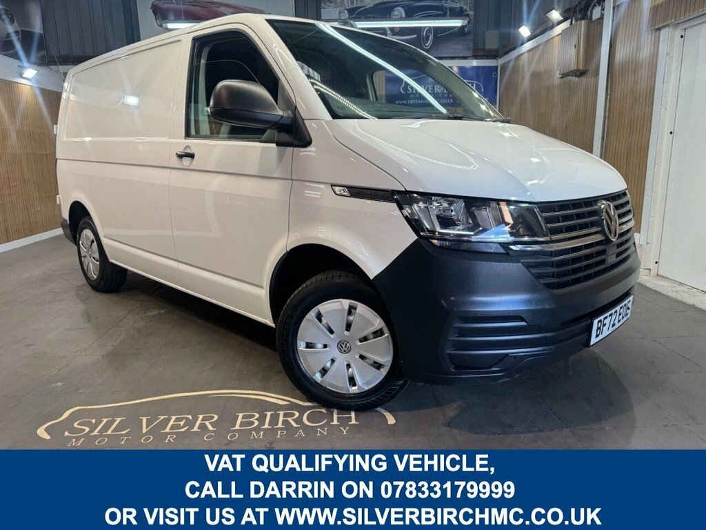 Volkswagen Transporter 2L Startline White