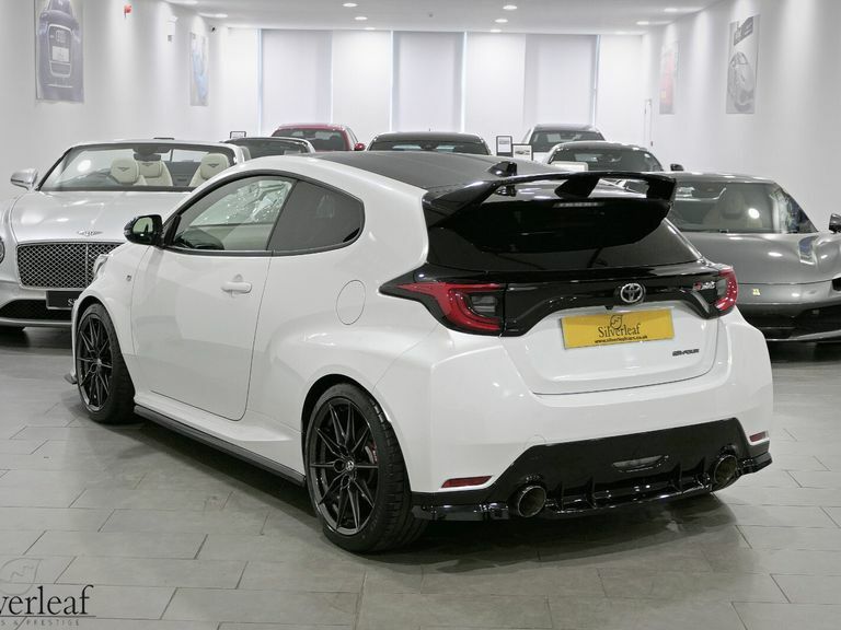 Toyota Yaris 2022 72 Toyota Yaris Gr 1.6 Awd Circuit Pack CX72YZG White #2