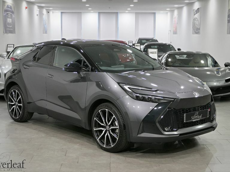 Toyota C-Hr 2025 75 Toyota C-hr 2.0 Phev Gr Sport Cvt Grey