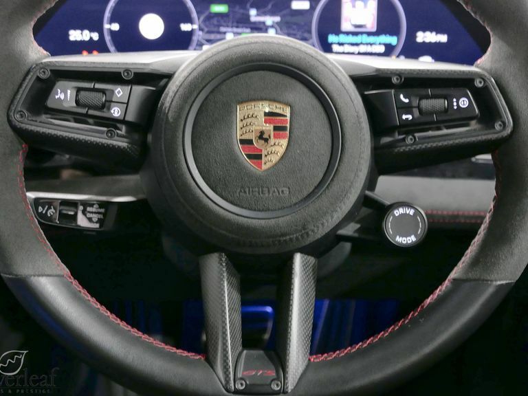 Porsche Taycan Base Automatic White #20