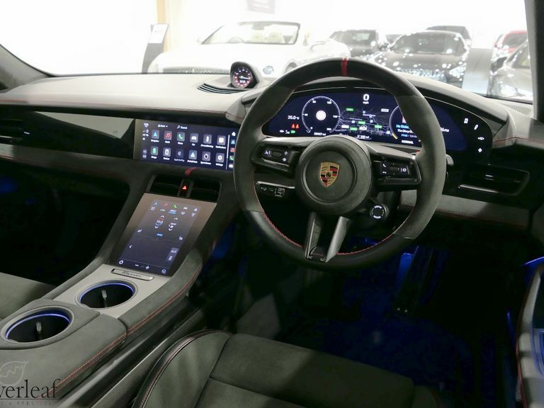 Porsche Taycan Base Automatic White #13