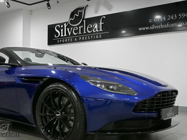 Aston Martin DB11 V8 Euro 6 Black #42