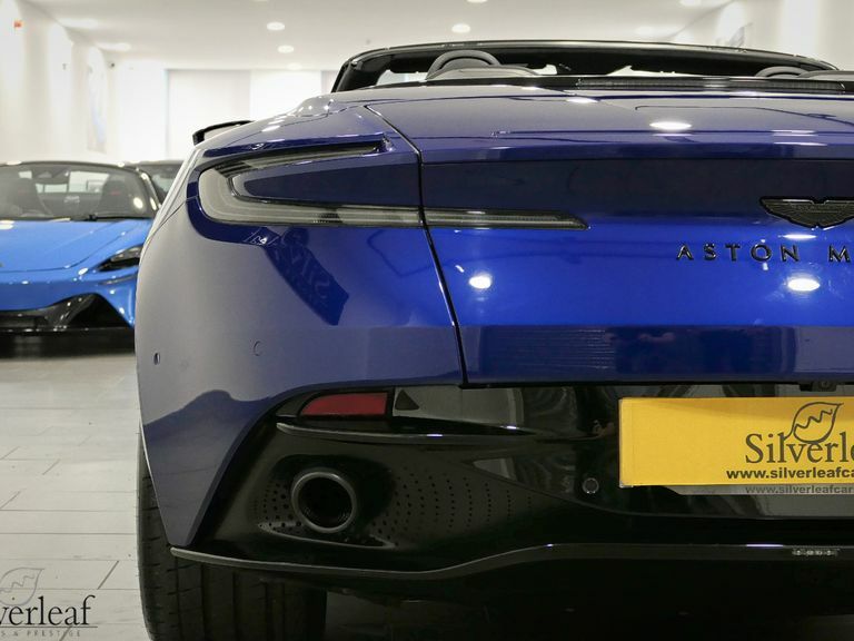 Aston Martin DB11 V8 Euro 6 Black #33