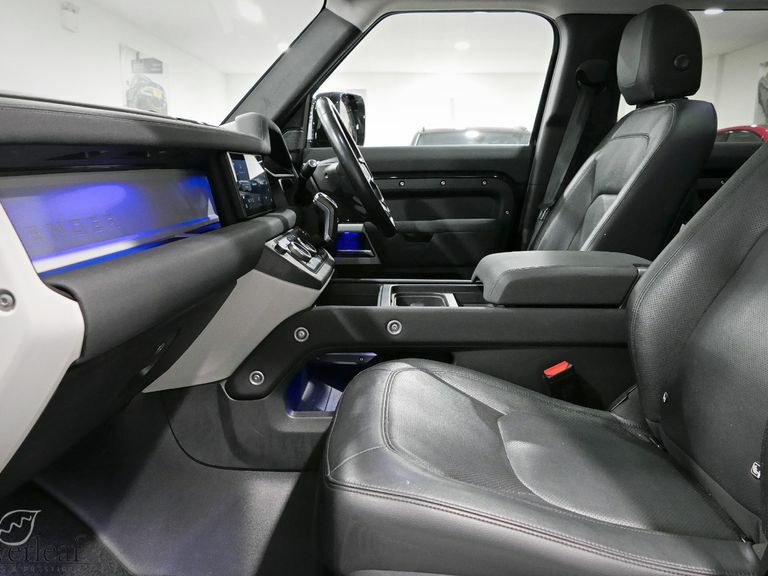 Land Rover Defender 110 2022 22 Land Rover Defender 110 D250 Xs Edition Ur Black #5