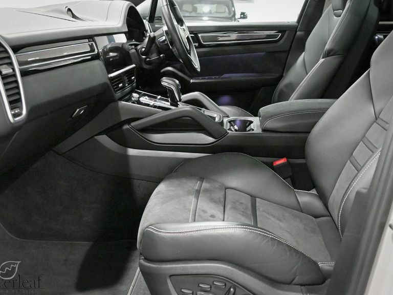 Porsche Cayenne 2023 23 Porsche Cayenne Gts Tiptronic S #5