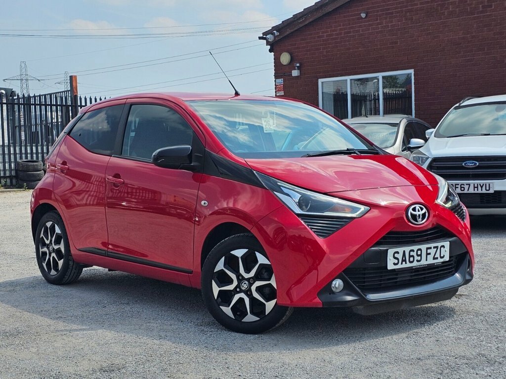 Toyota Aygo 1L X-trend Red