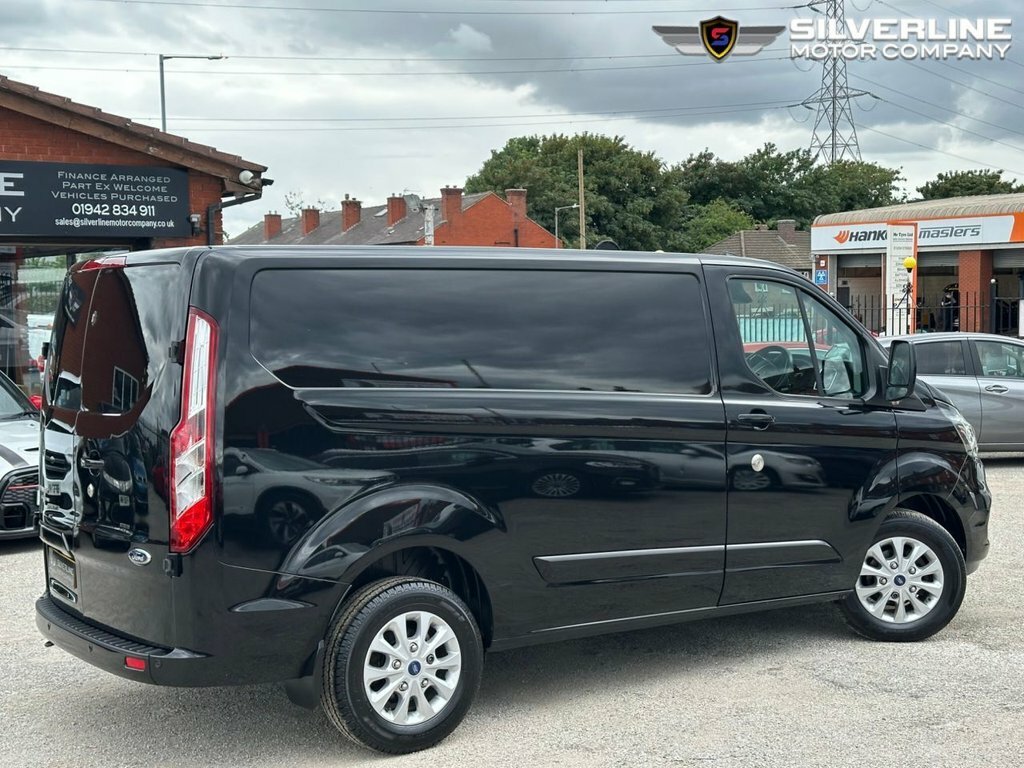 Ford Transit Custom 2L Limited HT21JBO Black #5