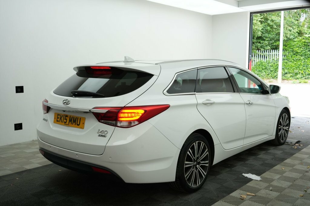Hyundai I40 Hyundai I40 1.7 Crdi Blue Drive Se Nav Bus Dct Blue #10