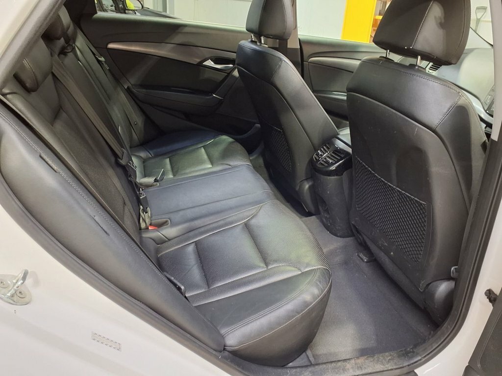 Hyundai I40 Hyundai I40 1.7 Crdi Blue Drive Se Nav Bus Dct Blue #12