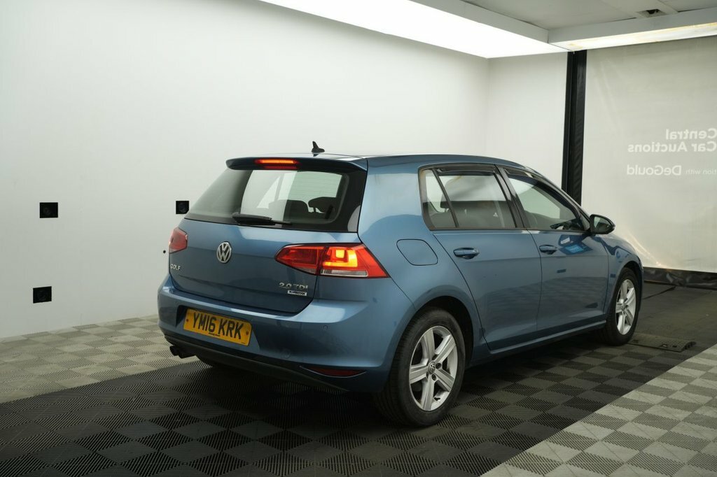 Volkswagen Golf 2L Match Edition YM16KRK Blue #2