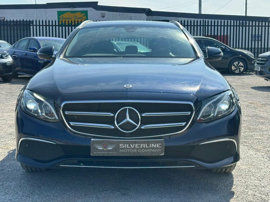 Mercedes-Benz E Class 2L Se KY18DKF Blue #4