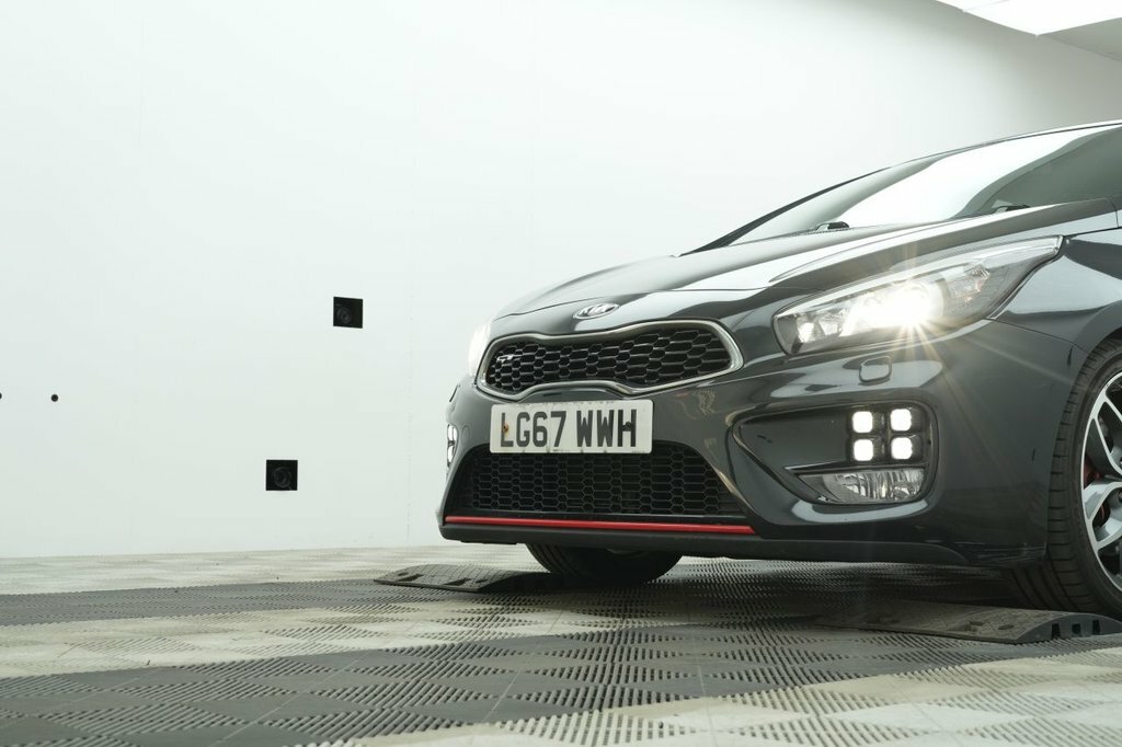 Kia Ceed 1.6L Gt Black #4
