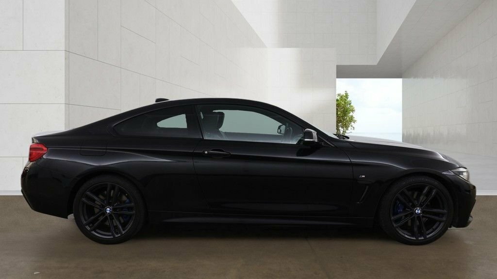 BMW 4 Series Gran Coupe 2L M Sport Black #2