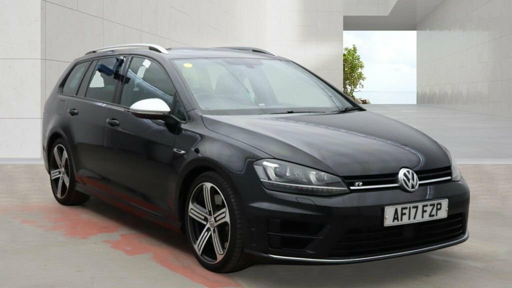 Volkswagen Golf 2L R Black