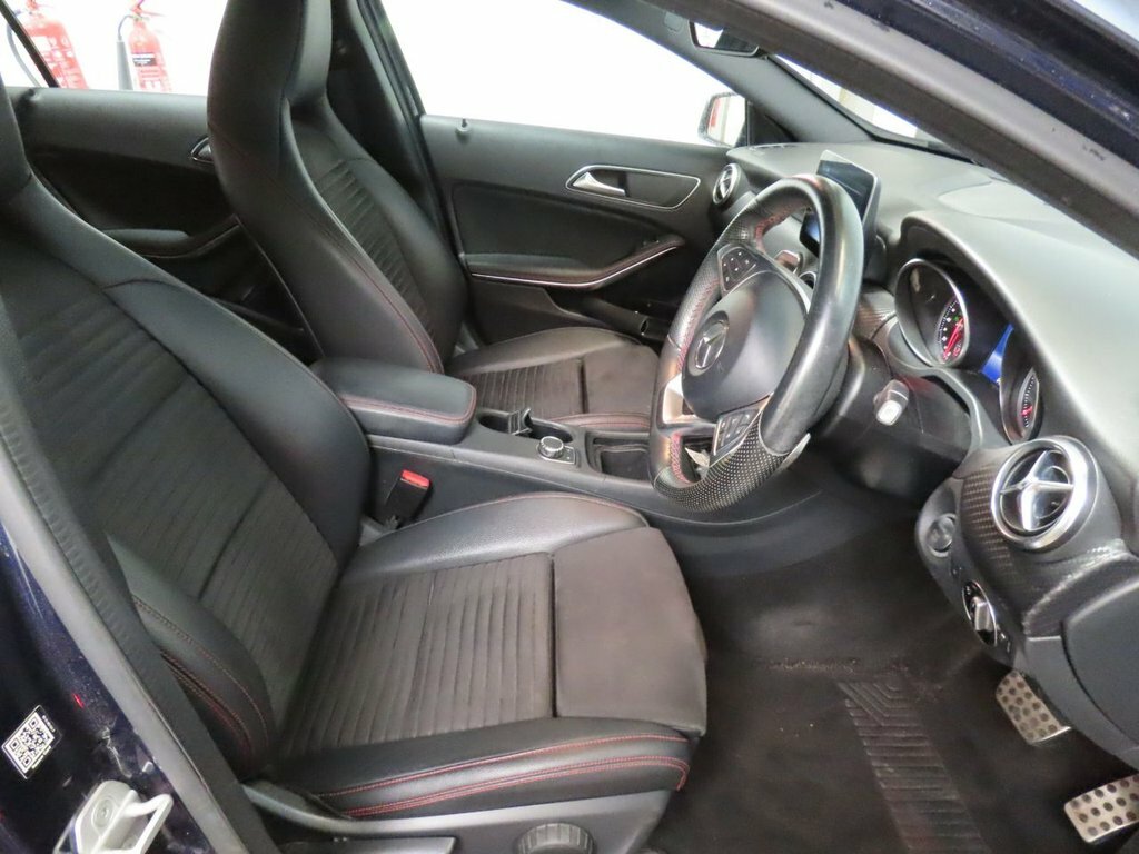 Mercedes-Benz A Class 1.5L Amg Line Blue #2