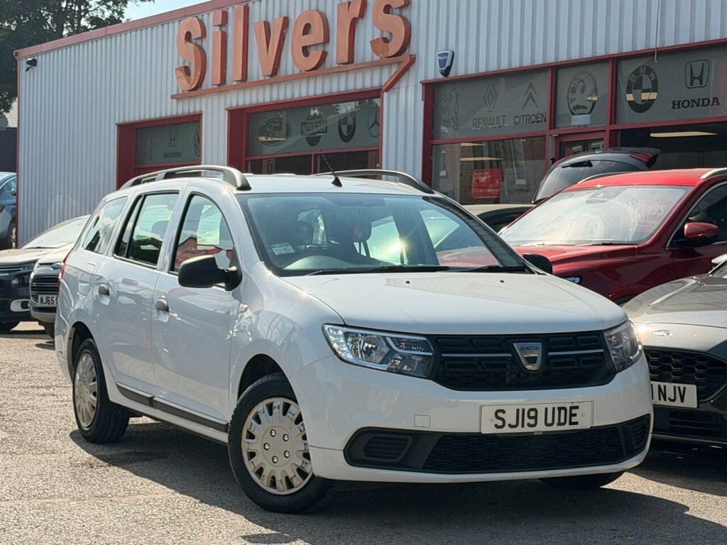 Dacia Logan 0.9L Essential White