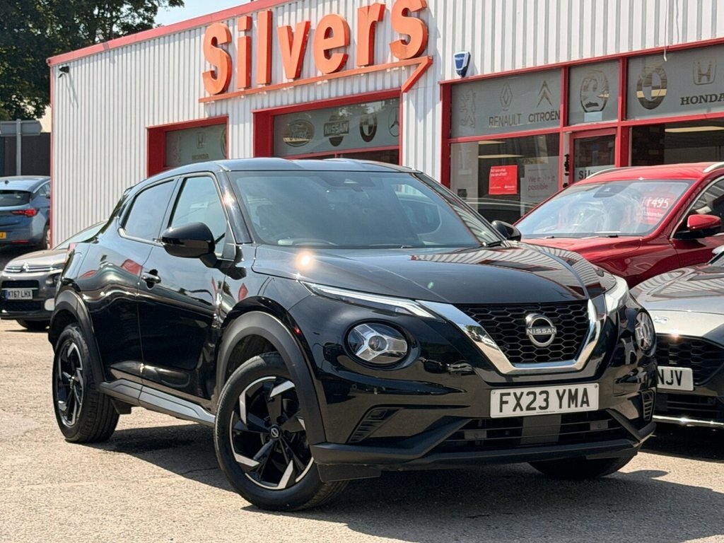 Nissan Juke 1L N-connecta FX23YMA Black