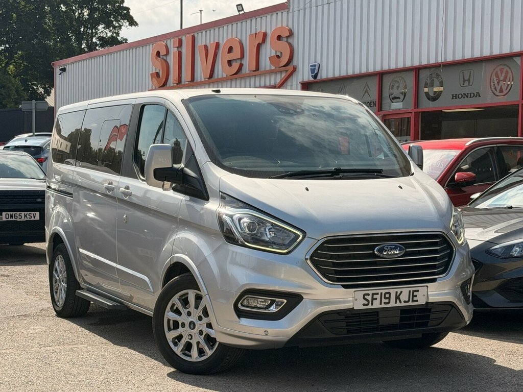Ford Tourneo Custom 2L Titanium Silver
