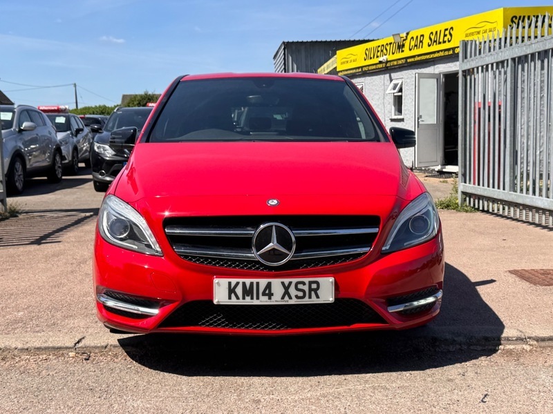 Mercedes-Benz B Class B180 Cdi Blueefficiency Sport Red #5