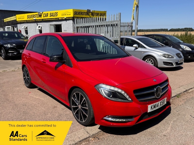 Mercedes-Benz B Class B180 Cdi Blueefficiency Sport Red