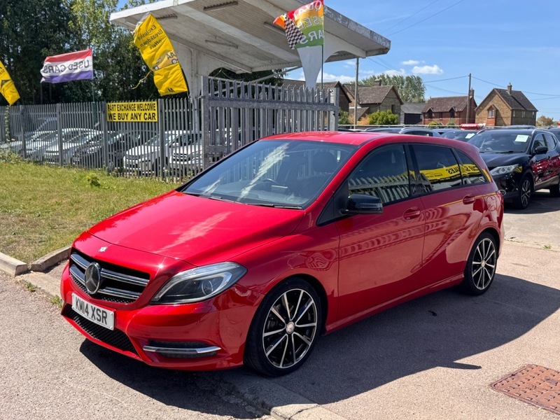 Mercedes-Benz B Class B180 Cdi Blueefficiency Sport Red #3