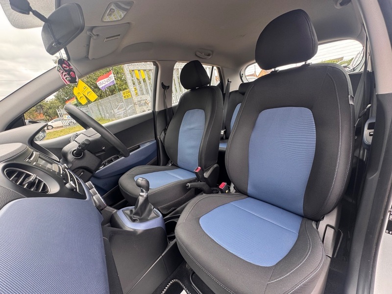 Hyundai I10 1.2 Se Hatchback Euro 5 87 Ps Grey #22