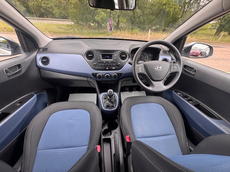 Hyundai I10 1.2 Se Hatchback Euro 5 87 Ps Grey #25