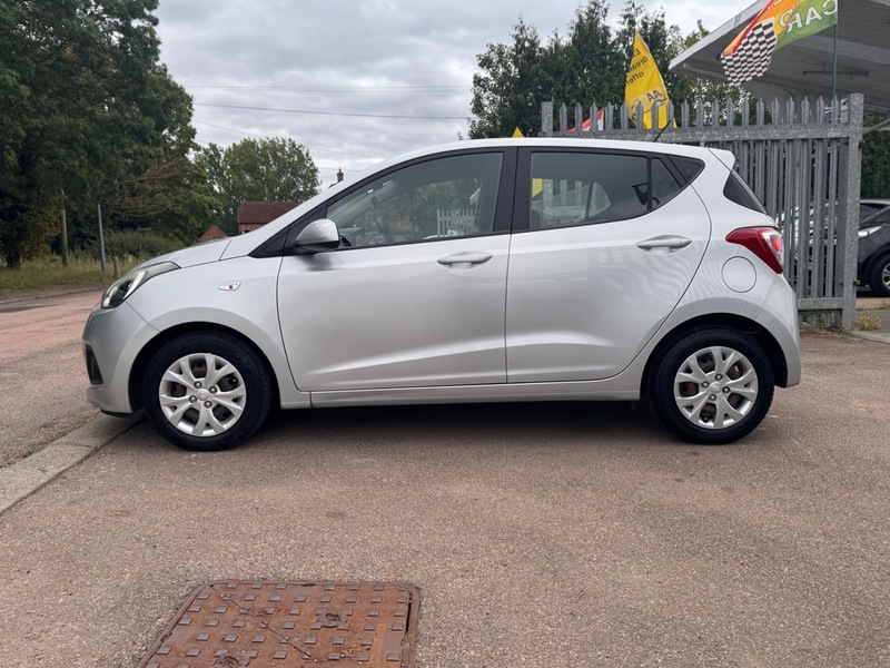 Hyundai I10 1.2 Se Hatchback Euro 5 87 Ps Grey #16