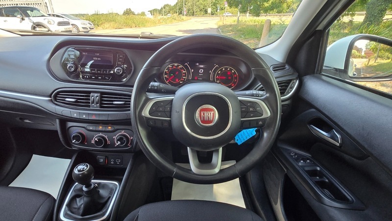 Fiat Tipo 1.4 Mpi Easy Plus Estate Euro 6 Grey #26
