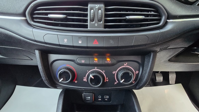 Fiat Tipo 1.4 Mpi Easy Plus Estate Euro 6 Grey #29