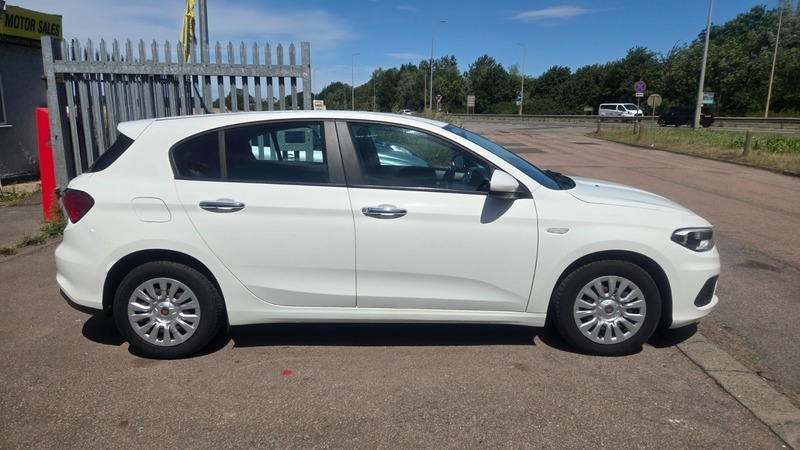 Fiat Tipo 1.4 Mpi Easy Plus Estate Euro 6 Grey #8
