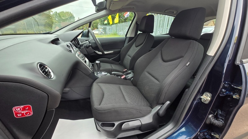 Peugeot 308 Hatchback Silver #33
