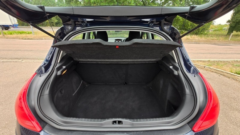 Peugeot 308 Hatchback Silver #32