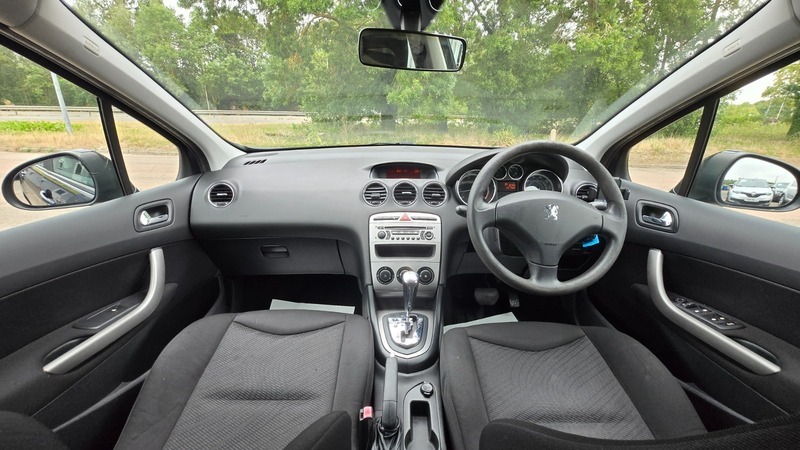 Peugeot 308 Hatchback Silver #31