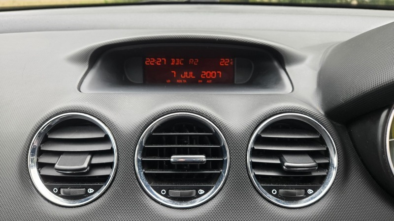 Peugeot 308 Hatchback Silver #26