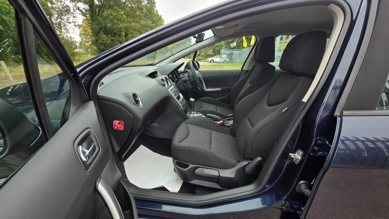 Peugeot 308 Hatchback Silver #21