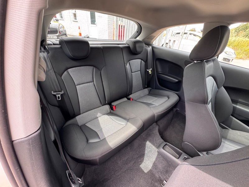 Audi A1 1.2 Tfsi S Line Style Edition Hatchback Silver #20