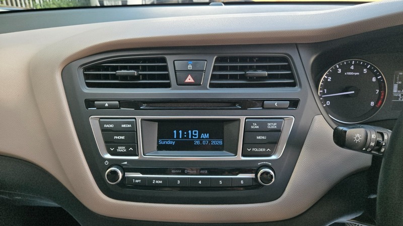 Hyundai I20 Mpi Se White #28