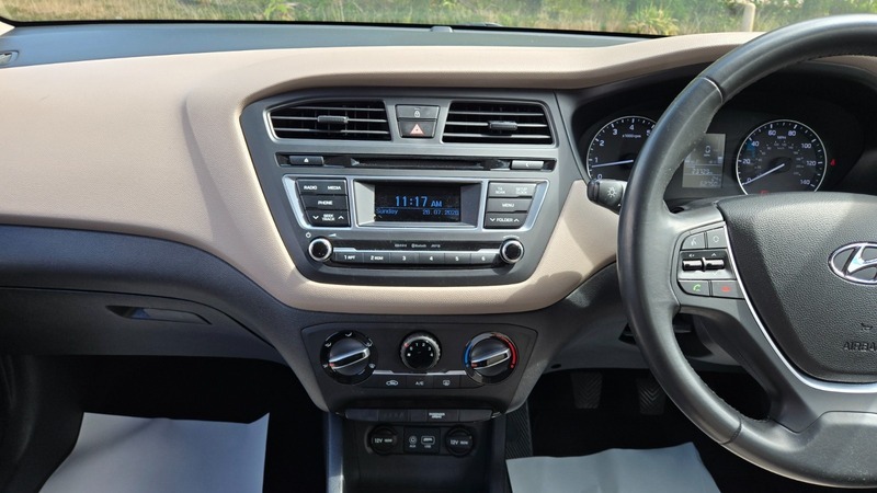 Hyundai I20 Mpi Se White #27