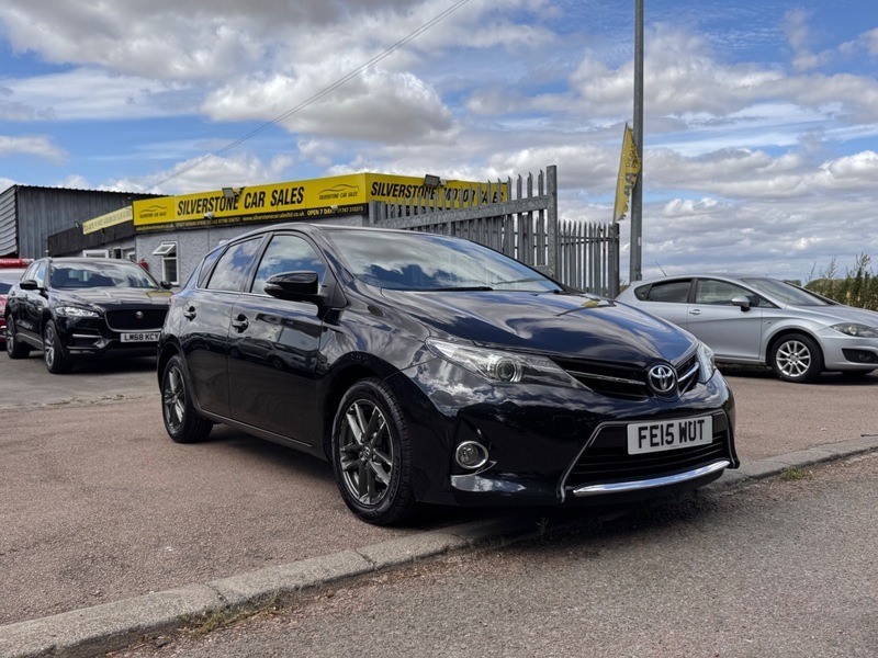 Toyota Auris Valvematic Icon Plus Black #4