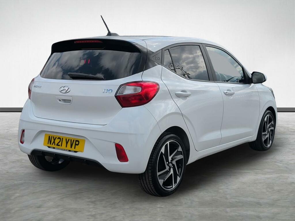 Hyundai I10 1.0 Premium Euro 6 S S NX21YVP White #3