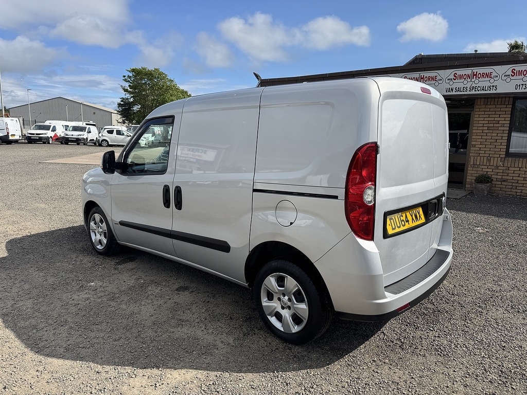 Vauxhall Combo Cdti 2000 Sportive Silver #6