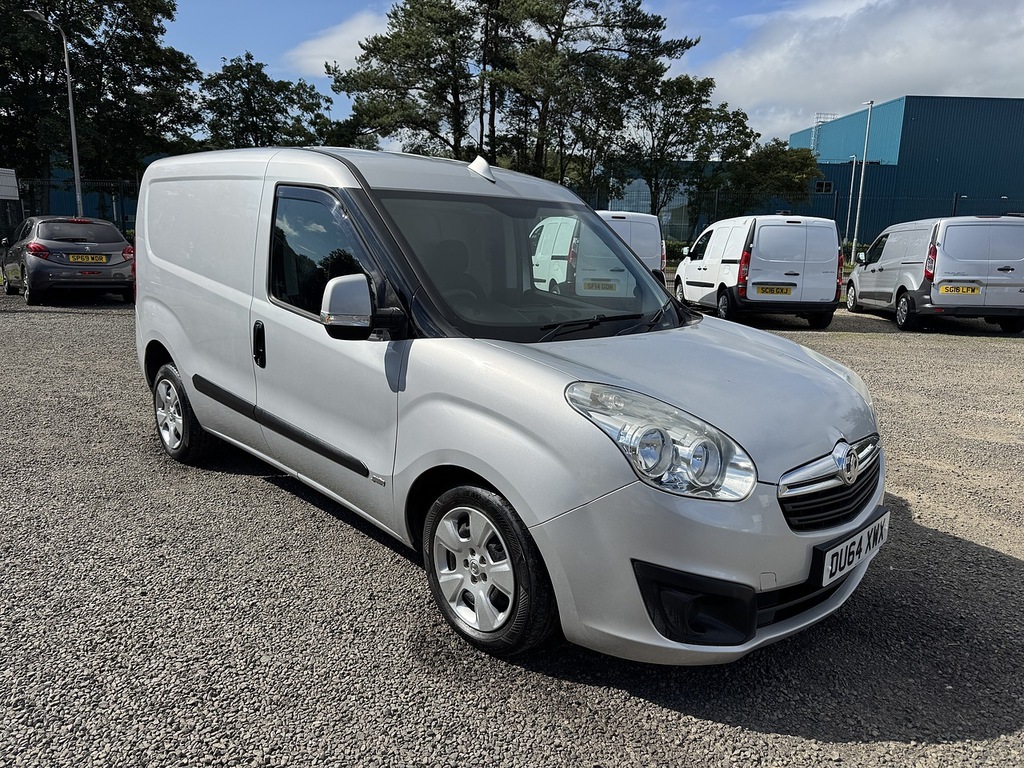 Vauxhall Combo Cdti 2000 Sportive Silver #2