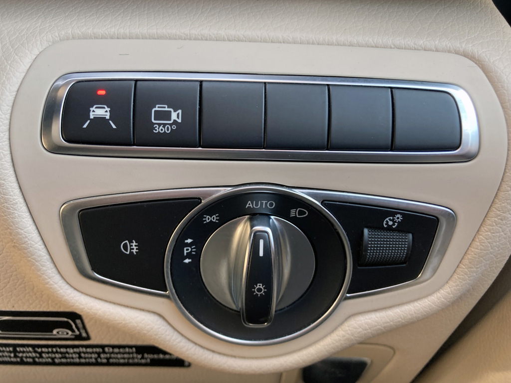 Mercedes-Benz V Class Mpv Black #18