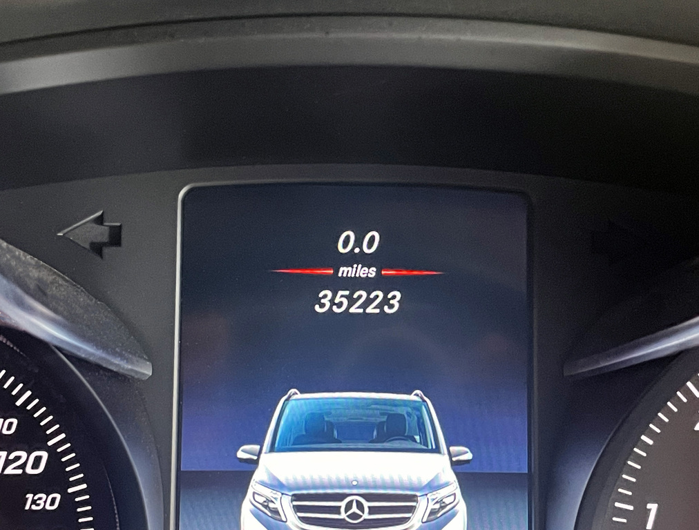 Mercedes-Benz V Class Mpv Black #49