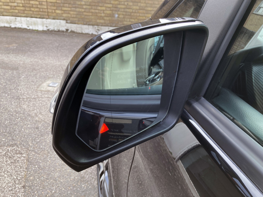 Mercedes-Benz V Class Mpv Black #48