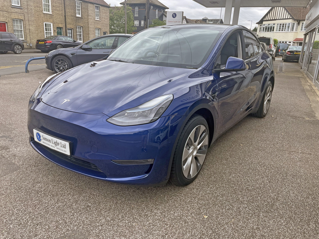 Tesla Model Y Long Range Awd #3