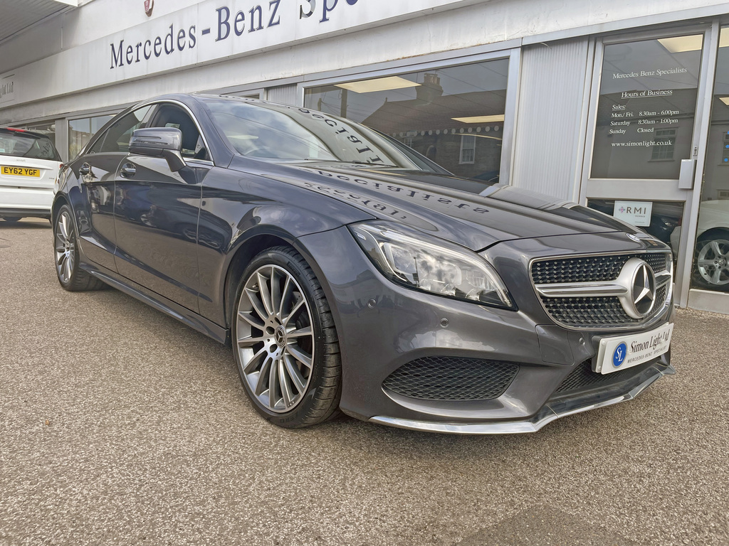 Mercedes-Benz CLS Coupe Red #19
