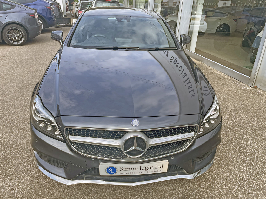 Mercedes-Benz CLS Coupe Red #21