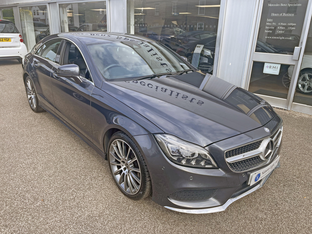 Mercedes-Benz CLS Coupe Red #18